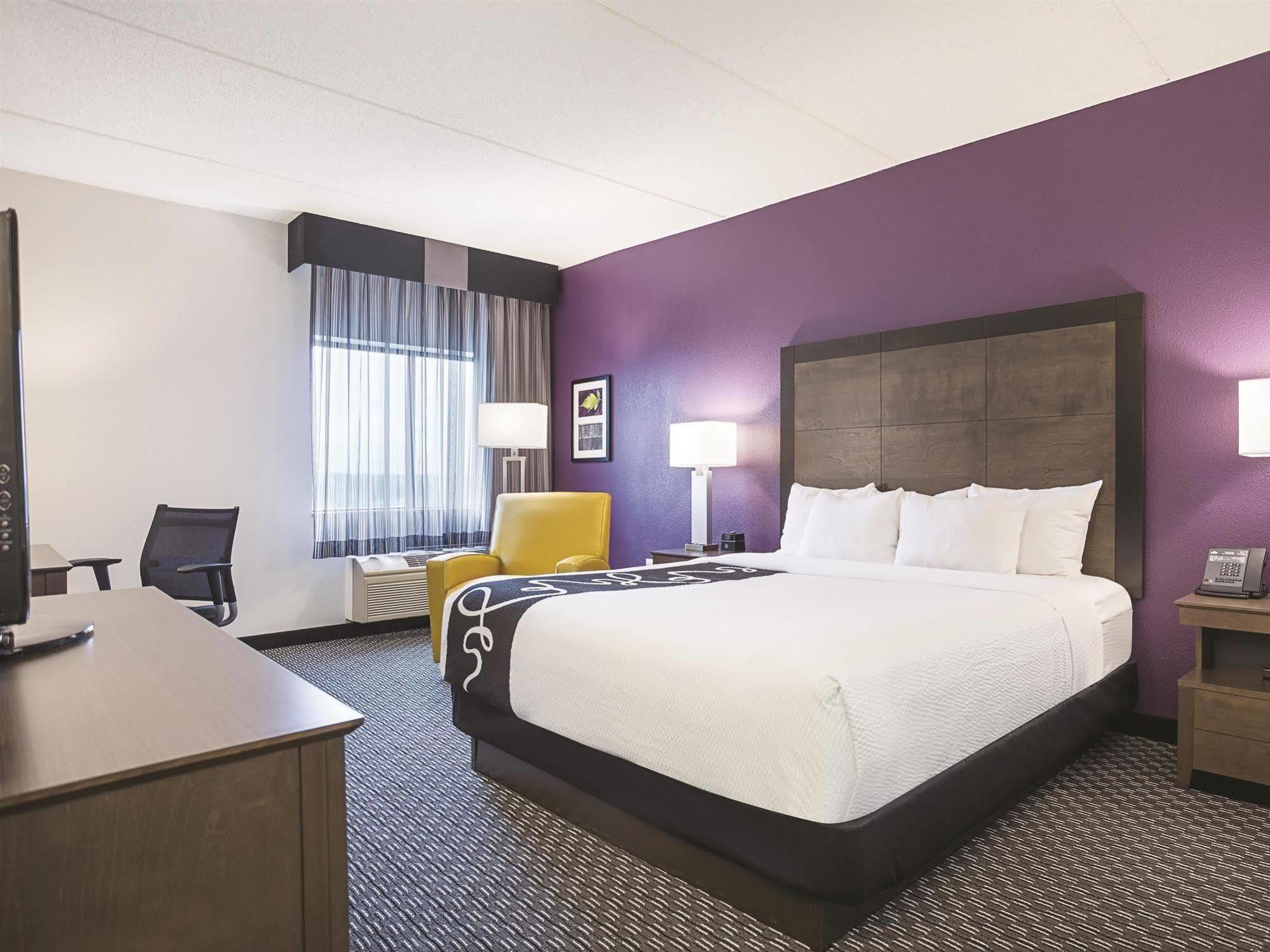Hotel La Quinta By Wyndham Portland Extérieur photo