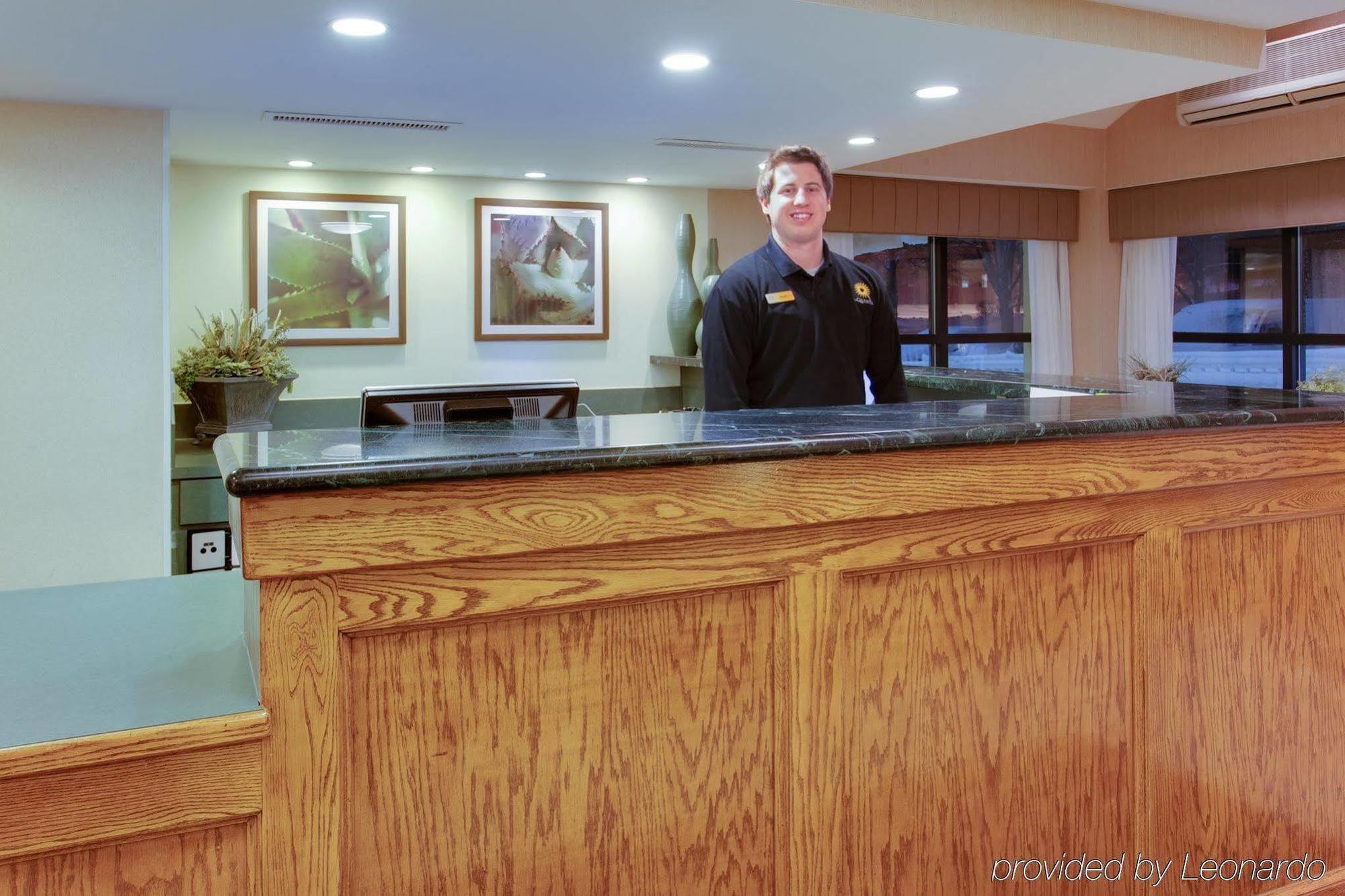 Hotel La Quinta By Wyndham Portland Extérieur photo